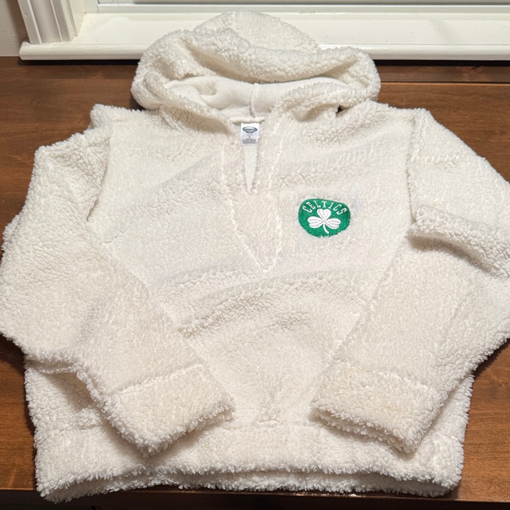 White Fleece Celtics Hooded Sweater/Sweatshirt